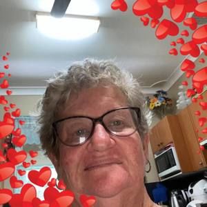 Meet your Posher, Rosalie